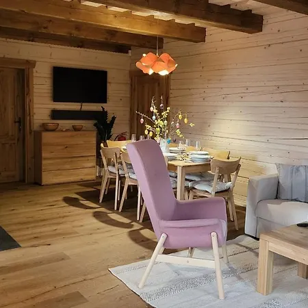 Tri Borovice וילה *