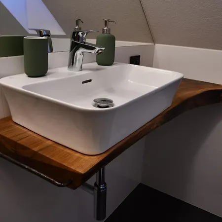 Tri Borovice וילה