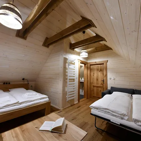 וילה Tri Borovice *